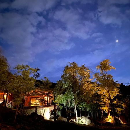 Pousada Boutique Das Pedras Moeda Esterno foto